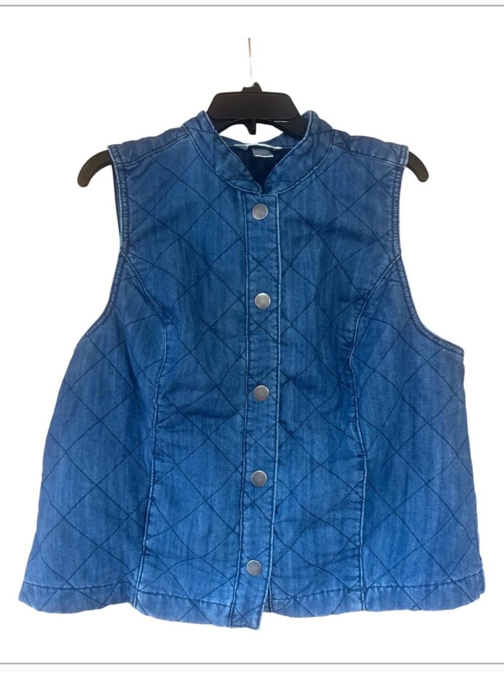CJ Banks Women’s Quilted Blue Denim Vest
